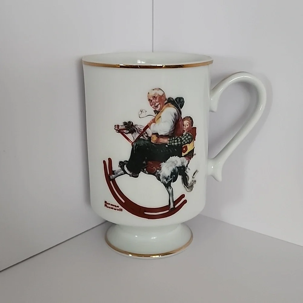 Norman Rockwell Elegant White Porcelain Mug with Vintage Design Set 7